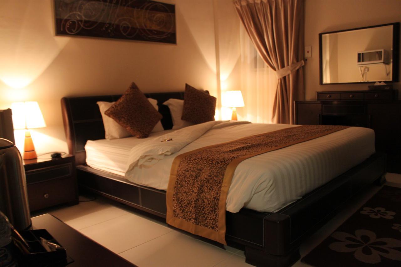 Al Mawasem Al Arbaa ApartHotel Jubail Bagian luar foto