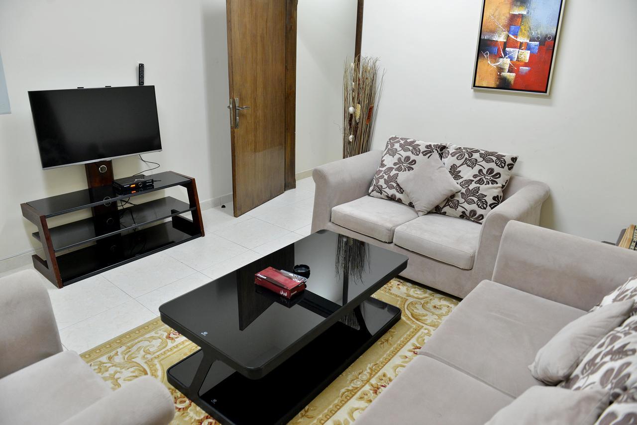 Al Mawasem Al Arbaa ApartHotel Jubail Bagian luar foto